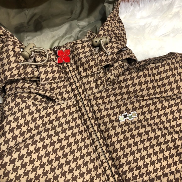 Four Square Tan Houndstooth Ski Jacket - Picture 7 of 8